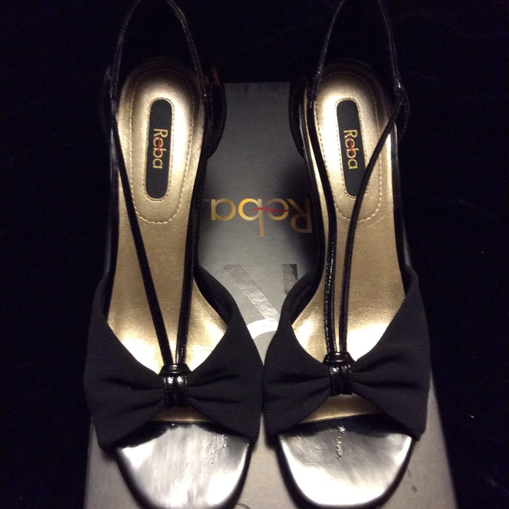 Reba Black Heels